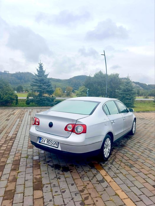 Vând Volkswagen Passat B6