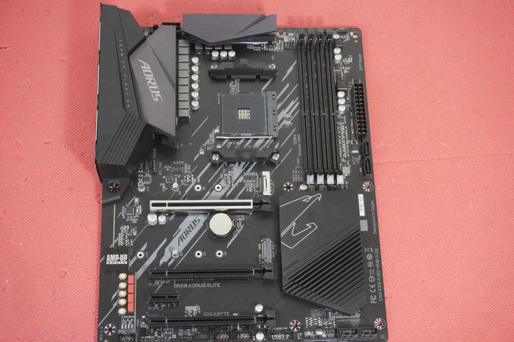 AM4 дънна платка дъно Gigabyte B550 Aorus Elite / вкл ДДС