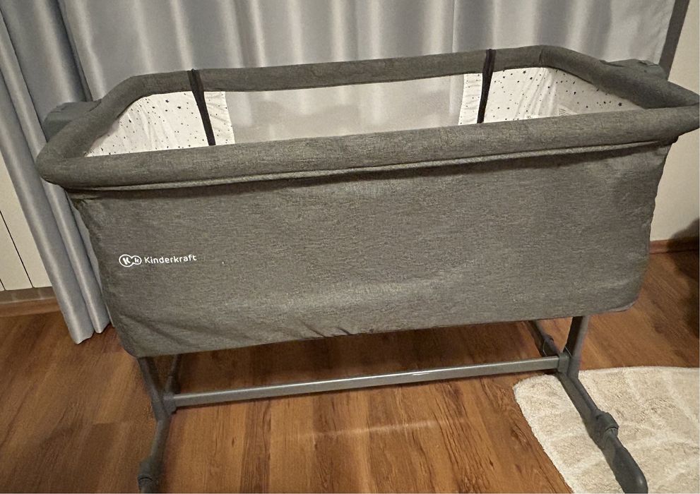 Кошара -Kinderkraft- близо до мен