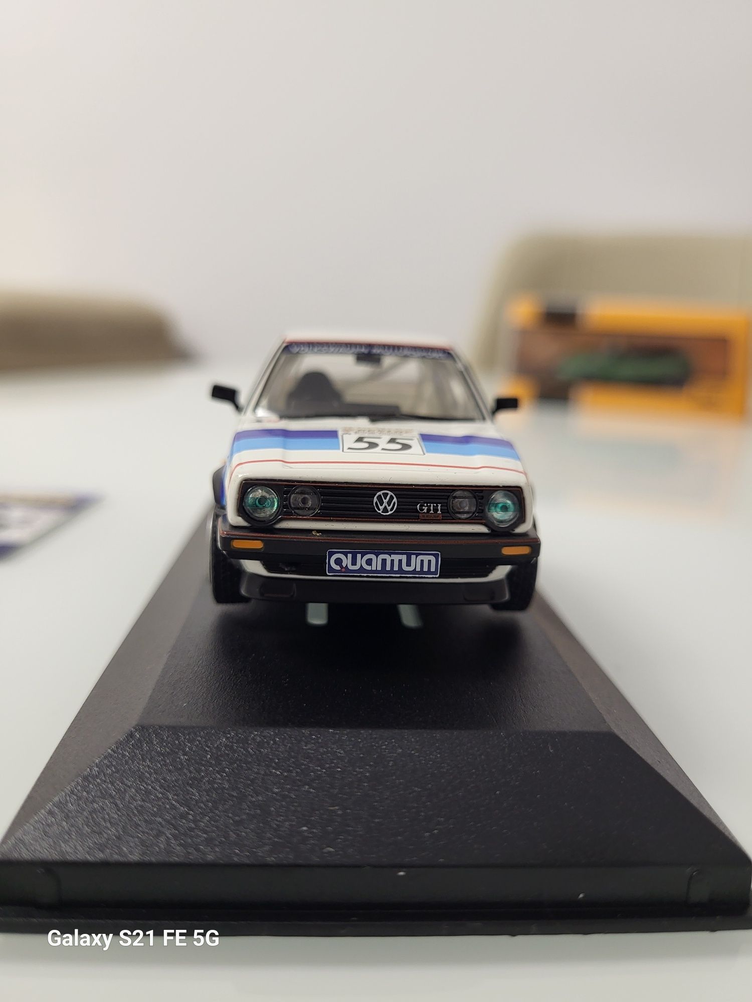Machete auto 1:43