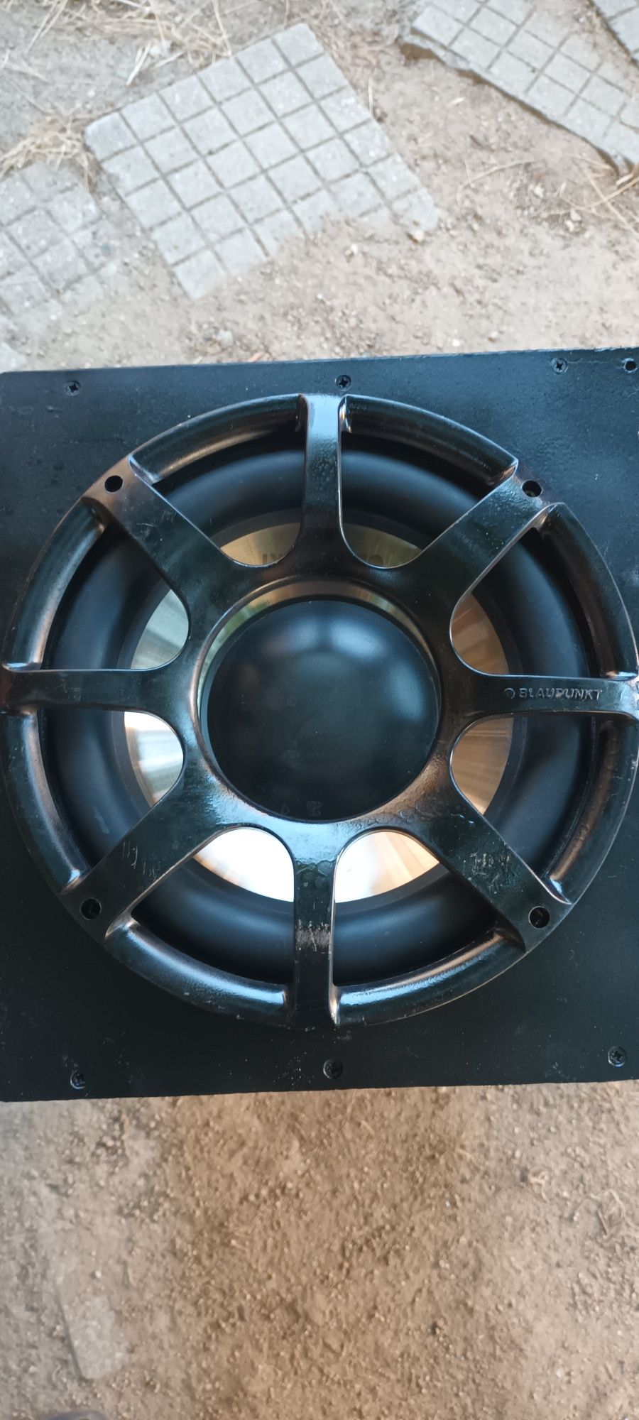 Баскаса Blaupunkt 10 инча