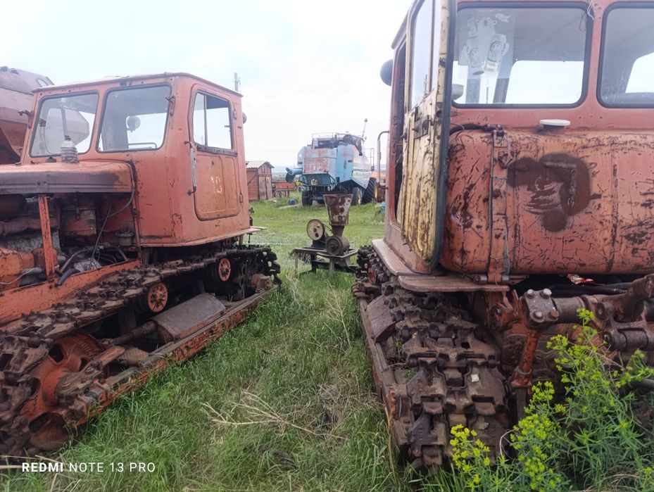 Трактор т4.     .