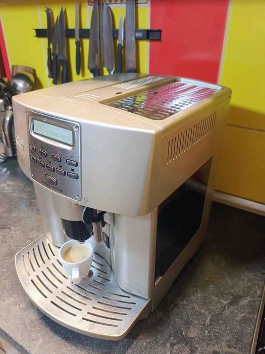 Espresor, aparat de cafea DeLonghi Magnifica Automatic Cappuccino