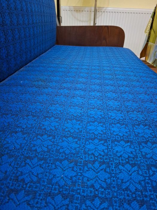 Диван, 190 дължина, разтегателен.