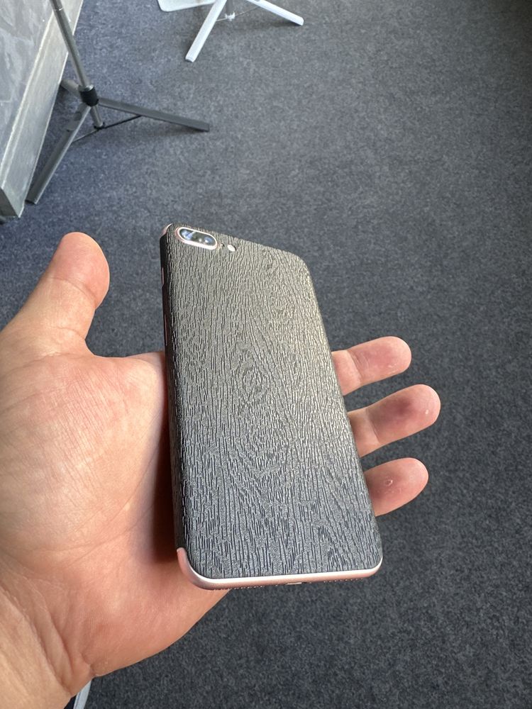 iPhone 7 plus 32 gb
