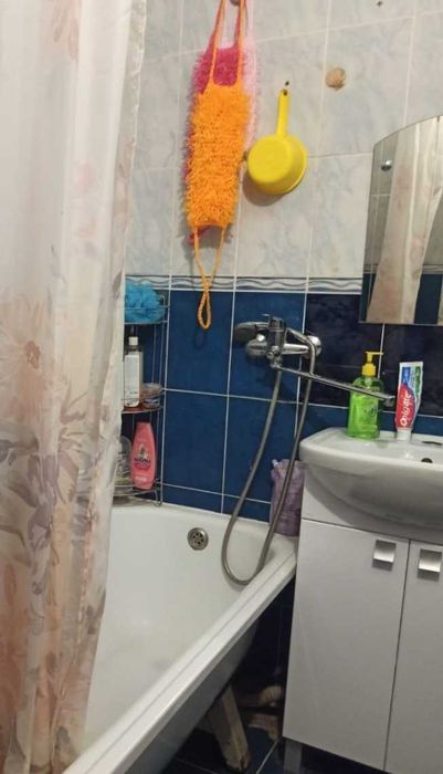 Сдам однокомнатную рн Царева