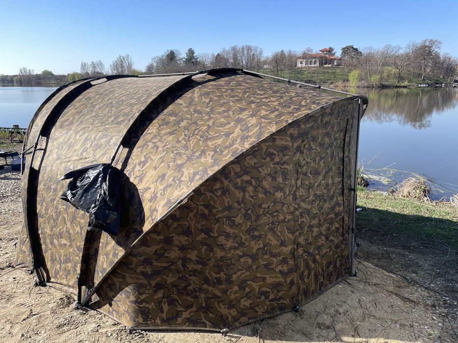 Super pret :Cort Fox R Series 2 Man XL Camo + Groundsheat + Winterskin