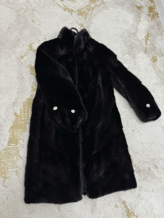 Норковая шуба сатылады