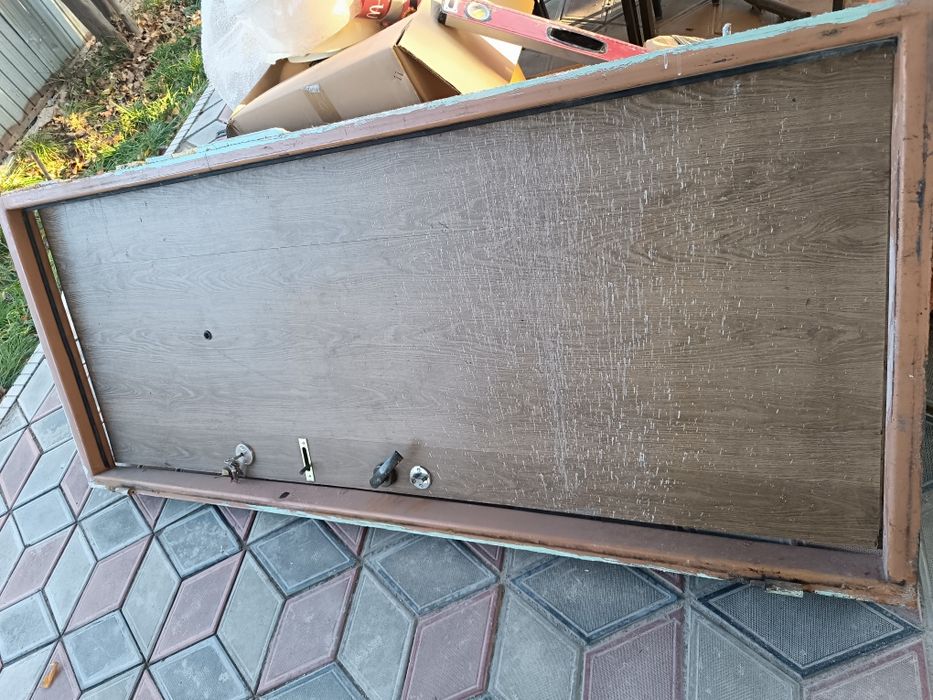 Входная дверь бу