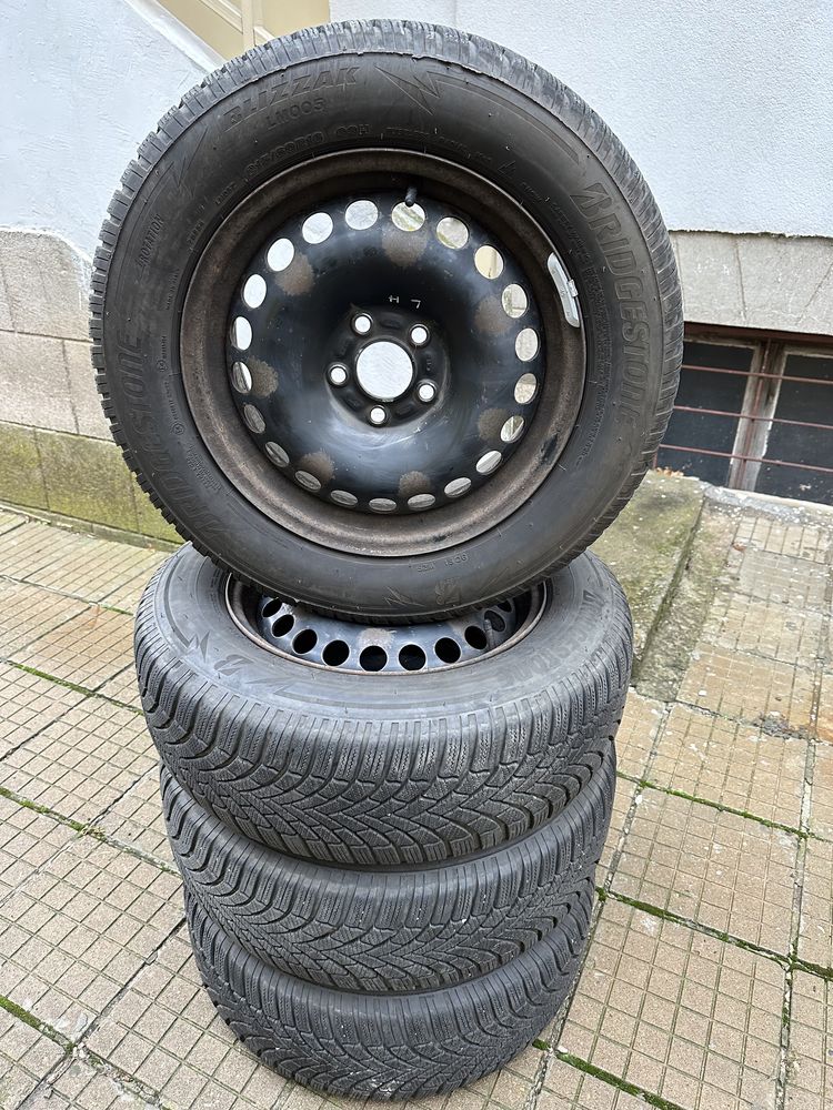 Гуми с джанти Bridgestone 215/60/16