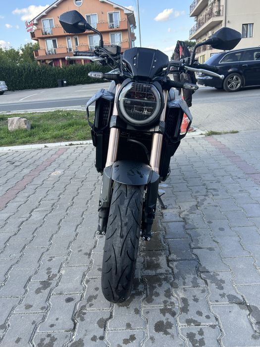 Honda CB650R 2021 - Stare foarte bună -A/A2 - Revizii la zi