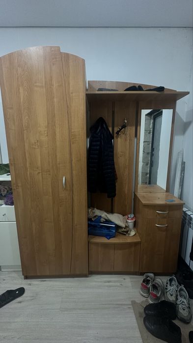 Продам срочно …..