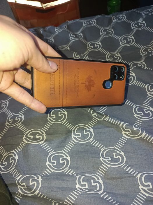 Realme 600min 4/128