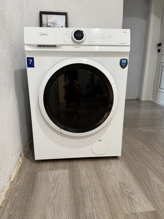 Продам стиральную машину