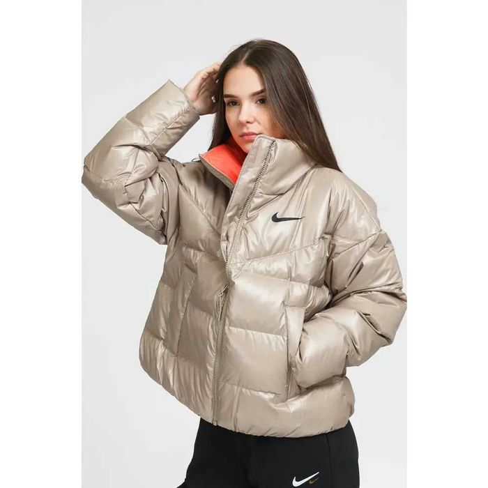 NIKE Therma Fit оригинална дамска пухенка Яке размер М