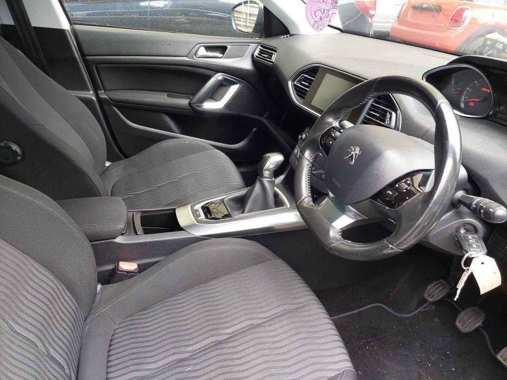 Stopuri Peugeot 308 2014 HATCHBACK 1.6 HDI DV6DTED