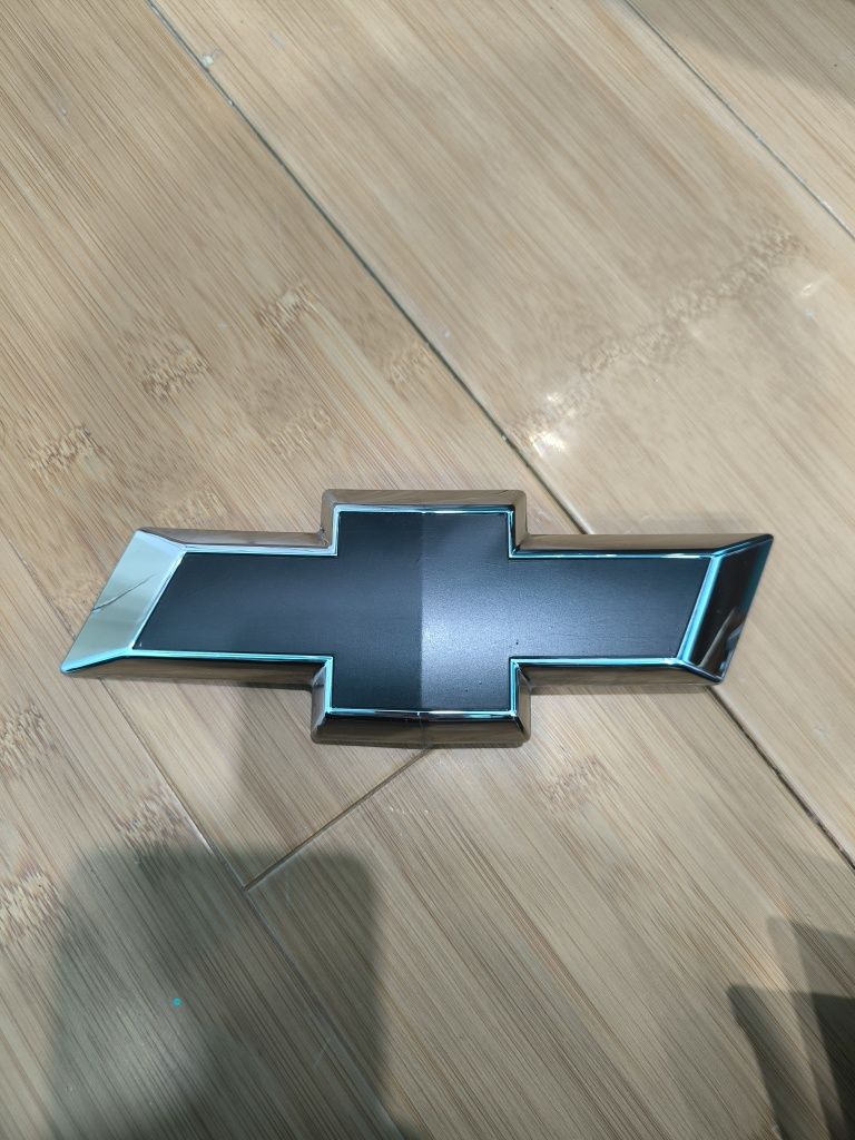 Spark achki + emblema oldi