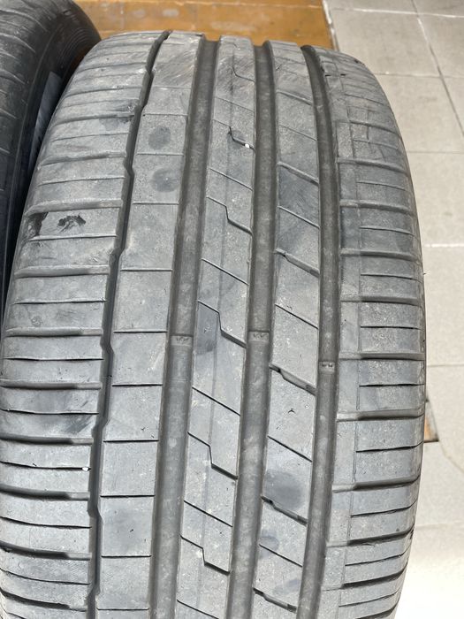 255 40 21 Hankook anvelope Vara