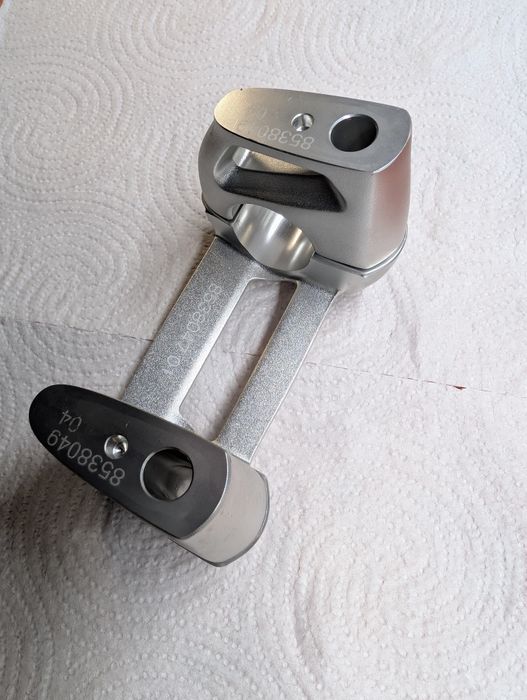 Prindere ghidon moto BMW R9T