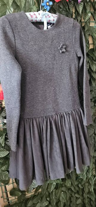 плътна топла качествена рокля с тюл ХХС 152