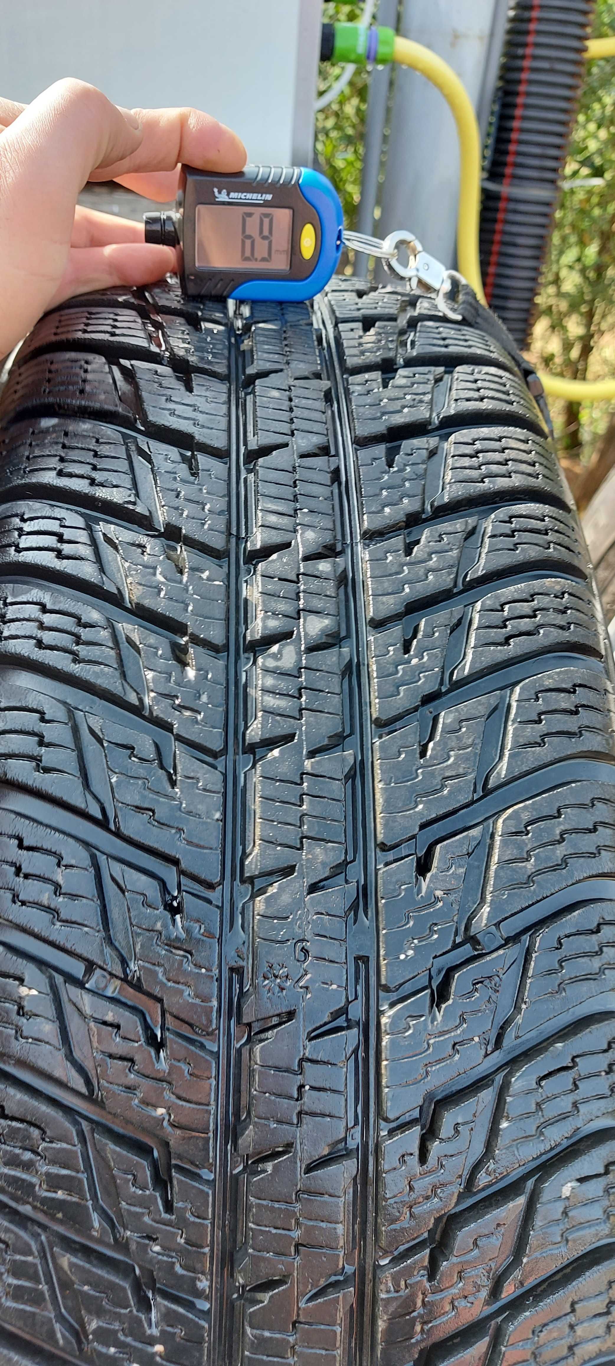 Зимни гуми NOKIAN за джип или Suv 4x4 225/65R/17 106H XL M+S