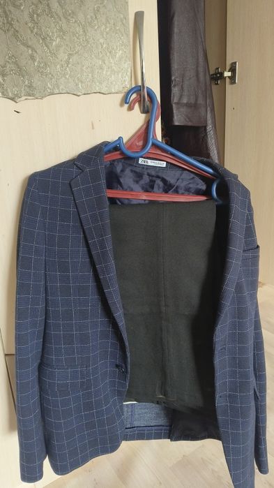 Костюм от ZARA.5000 тг