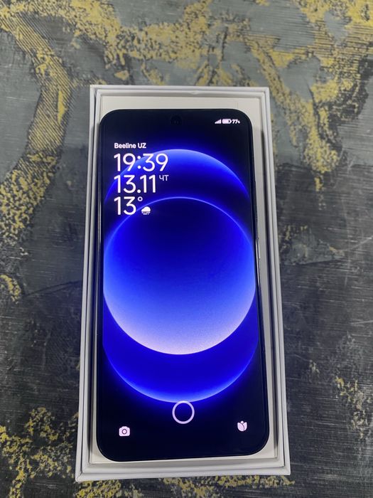 Pul zarurligi uch Xiaomi 14 Global (yangi/oz ishlatilgan).