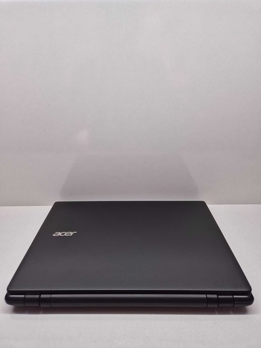 Acer 125$ Intel Core i5 4210U 8/128  Nvidia 820M 2GB ekran 14.1