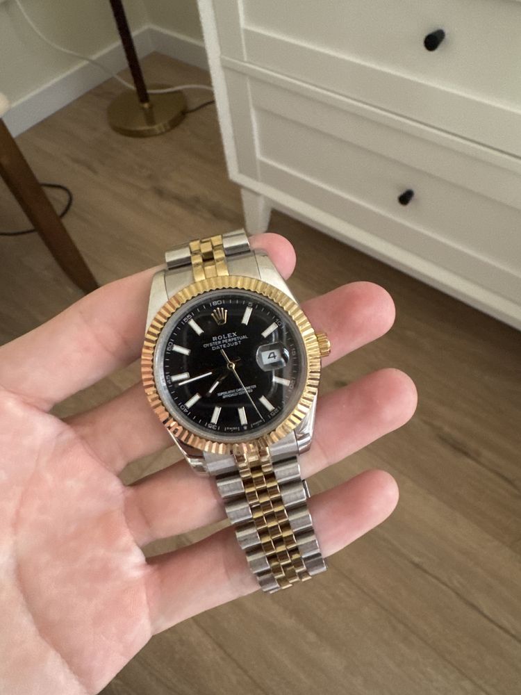 Продам часы Rolex AAA