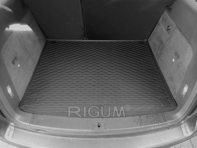 Гумени стелки и багажник VW TOUAREG PORSCHE CAYENNE от 2002 до 2010г.