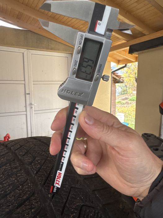 Гуми Pireli sottozero3 245/45/18 Зимни