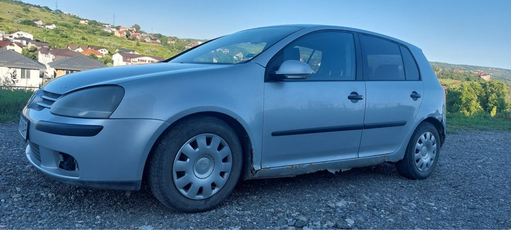 Volkswagen Golf 5 1.4 benzina 75 CP