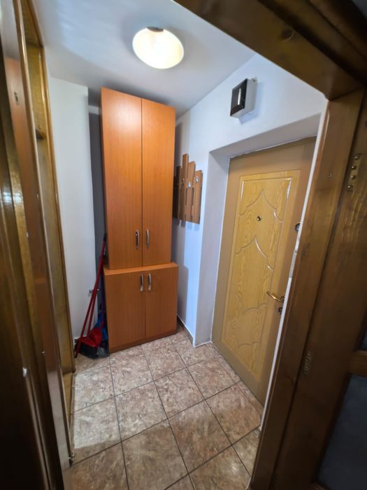 Garsonieră de închiriat în regim hotelier – priveliște superbă