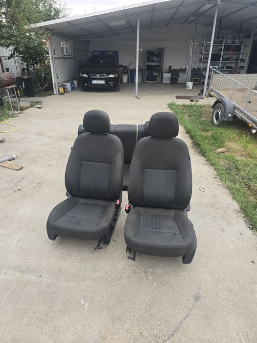 Interior complet fara incalzire scaune si bancheta Opel Astra j