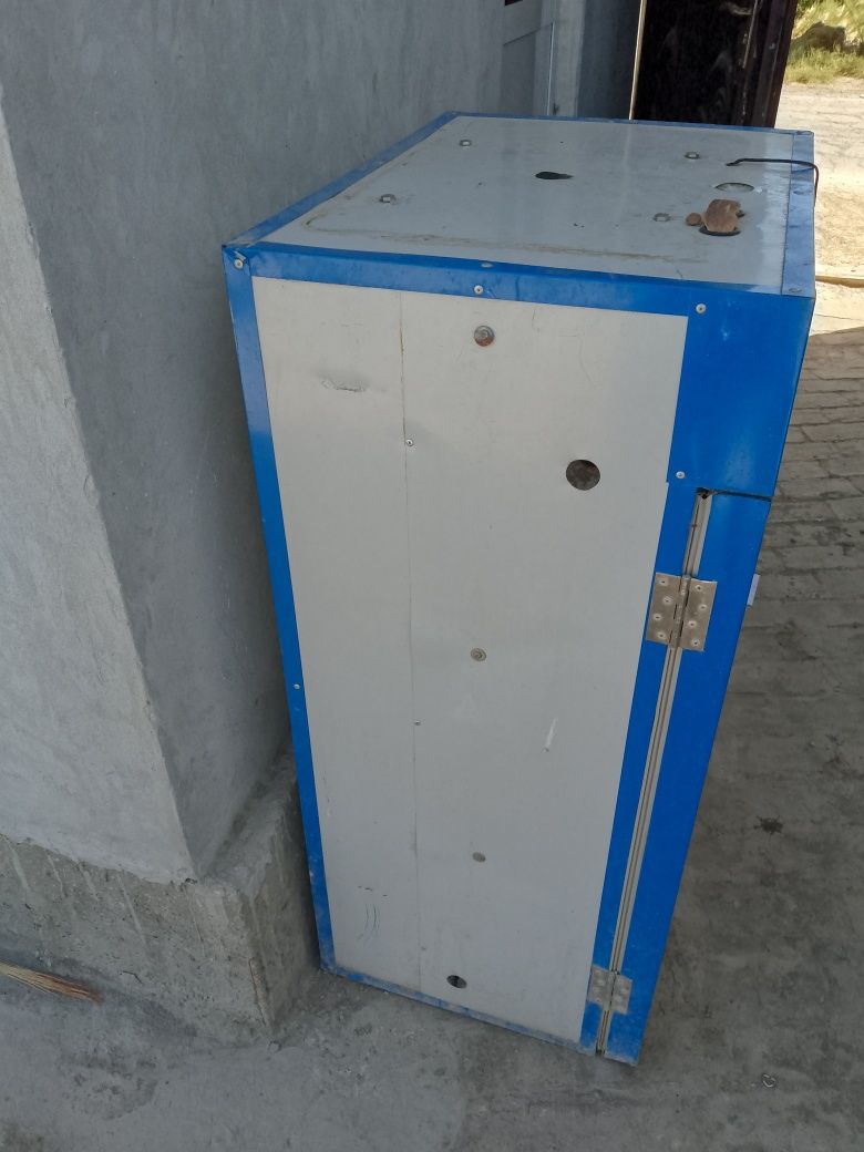 Inkubator 500 talik