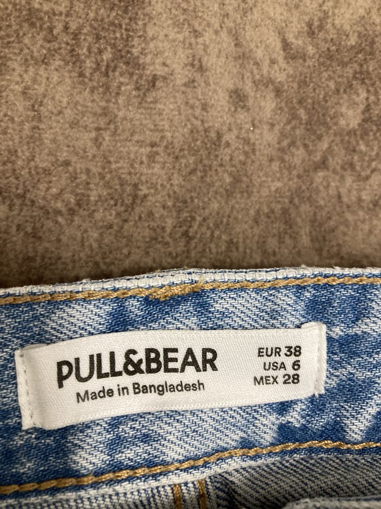 Продам джинсы Pull & Bear