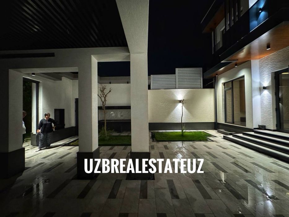 Ор-р: Циолковский, Ломоносова Продается Новый Евро дом 3.соток 500м2