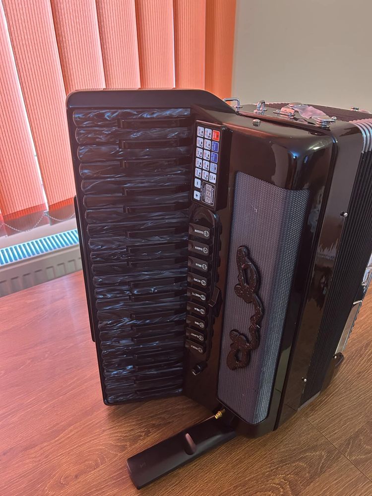 acordeon midi sonola (juzisound weltmeister supita cantora roland)