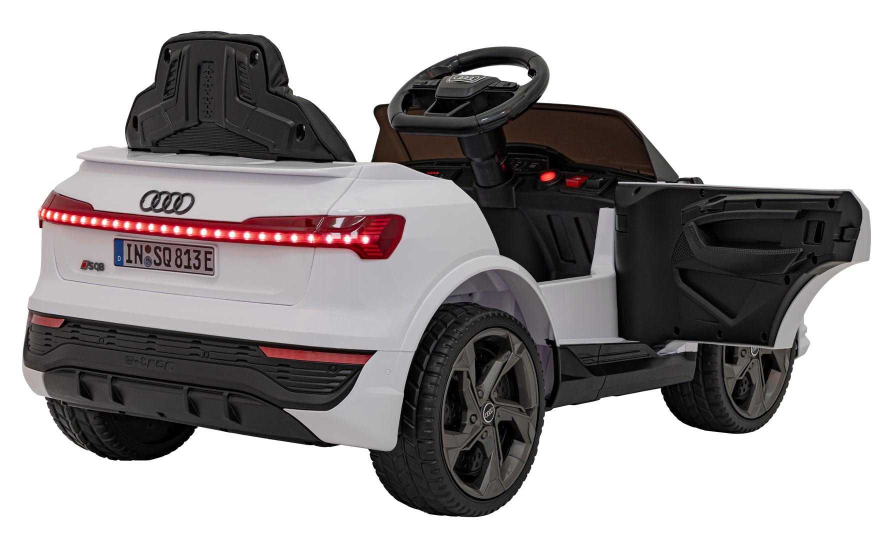 Masinuta electrica pentru copii Audi SQ8 12V (2168) Alb