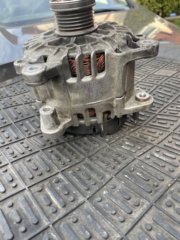 Alternator Vw Passat B7