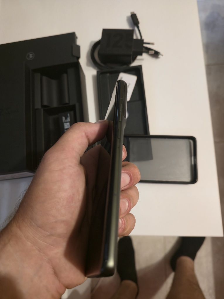 Motorola edge 50 ultra като нов