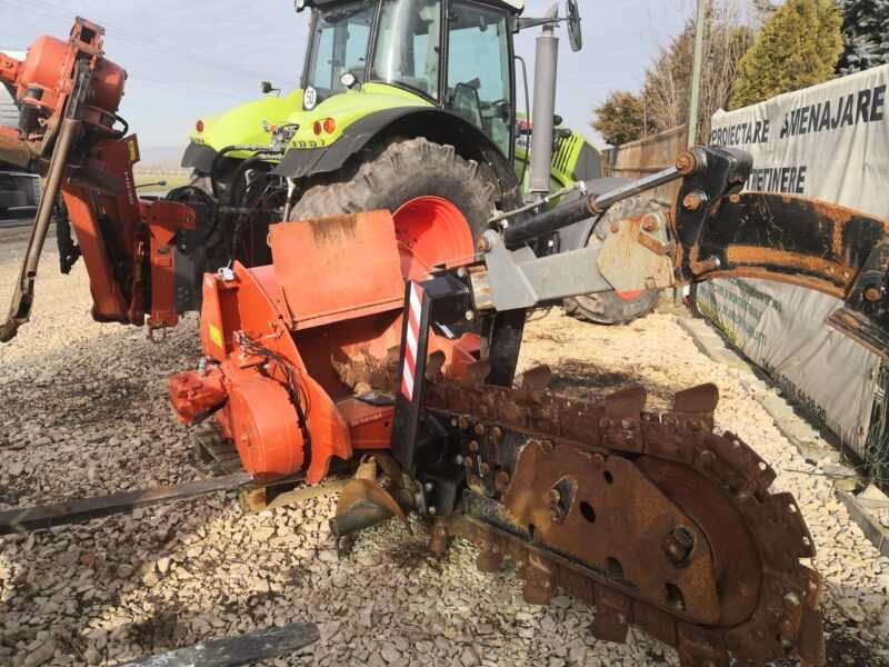 Atasament sapat santuri DITCH WITCH CTH 120