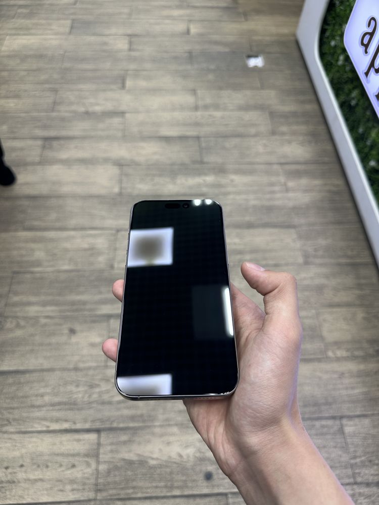 Iphone 15 Pro Max Nasiya savdo bor