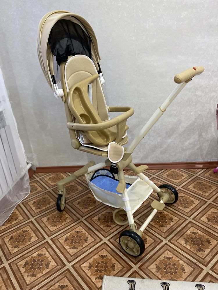 Продам прогулочную коляску