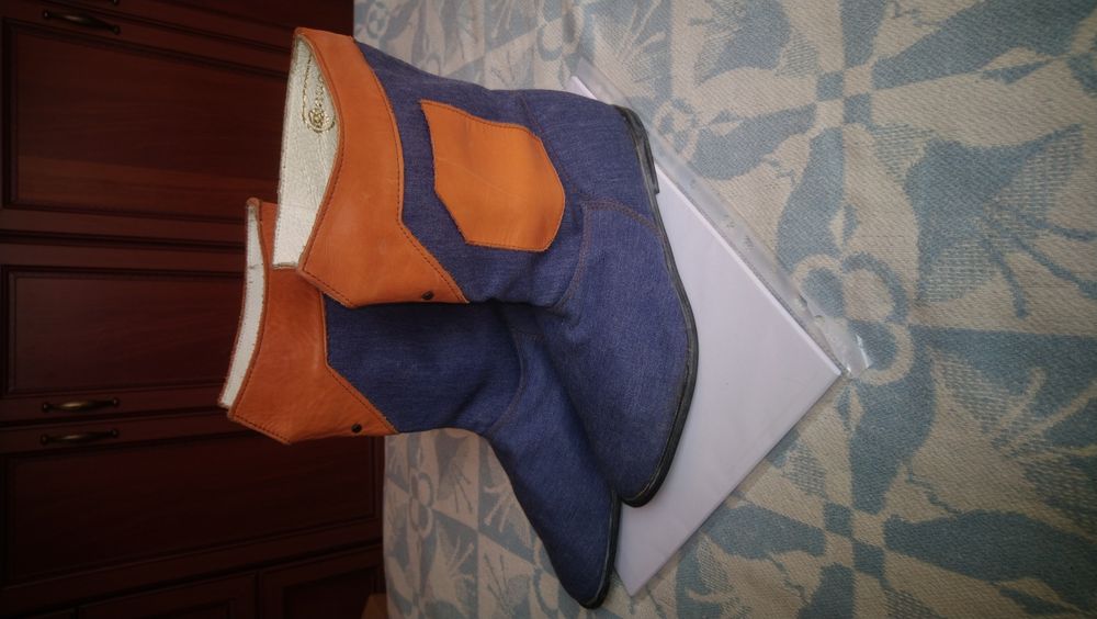 БОТИ дънкови с кожа, Български, Красиви,Оригинални.НЕобувани,ЧистоНови