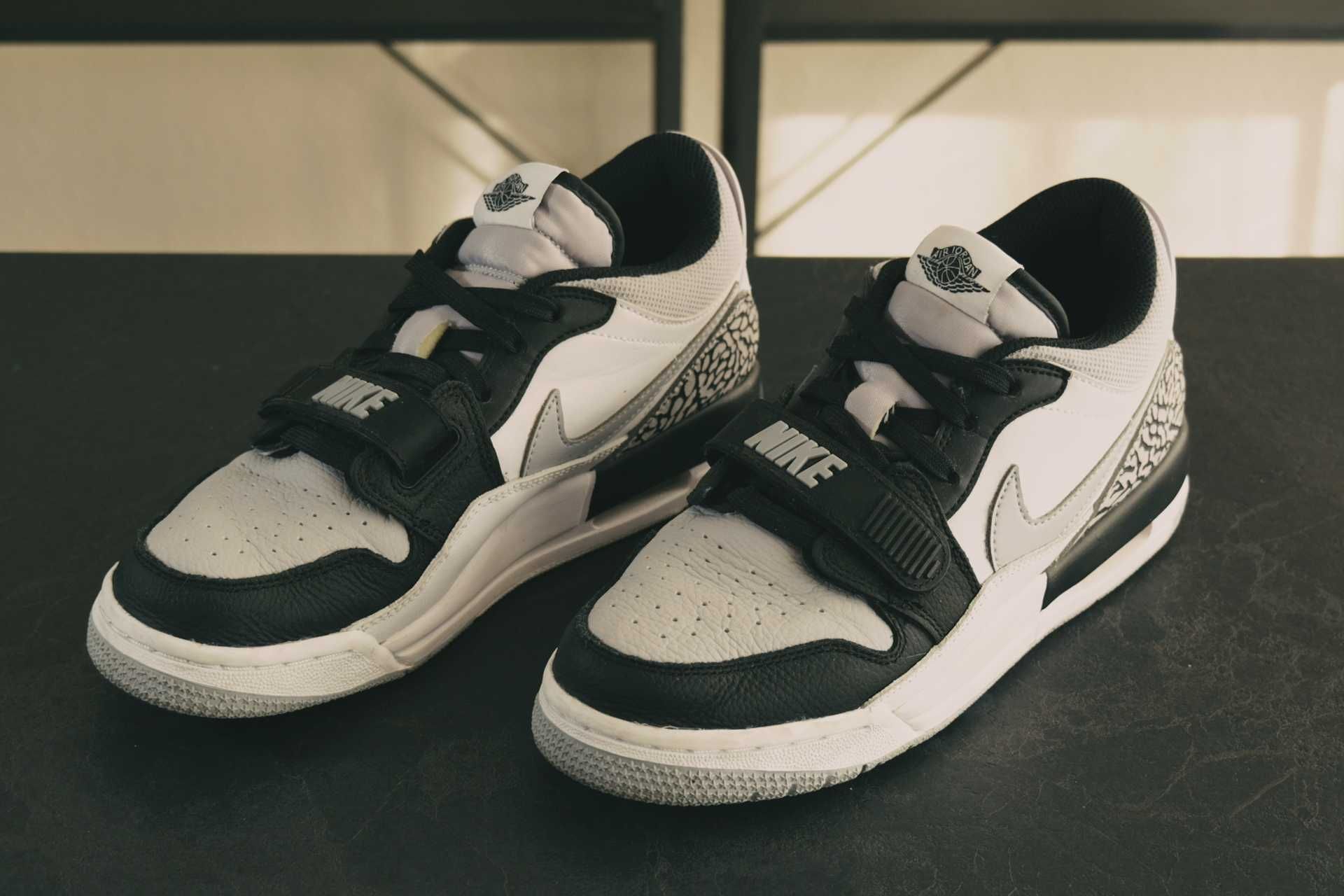 Air Jordan Legacy 312 Low White Black Grey - 40 номер Оригинални!
