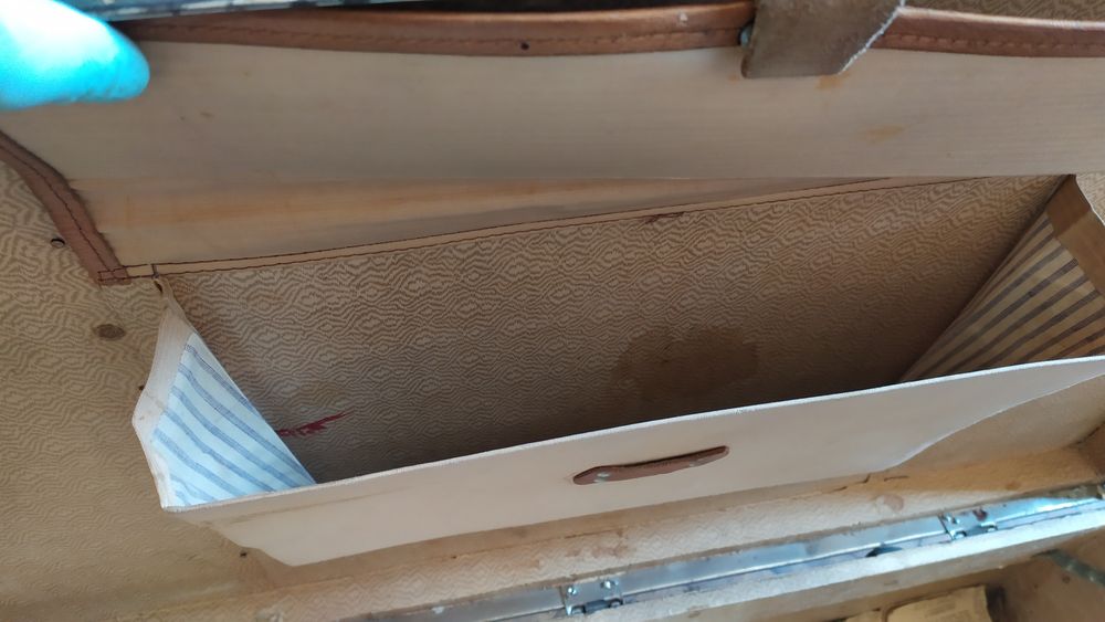 Стар куфар "Туристъ"