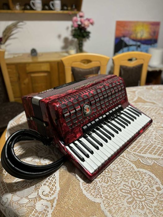 Acordeon Royal Standard Meteor 120 basi