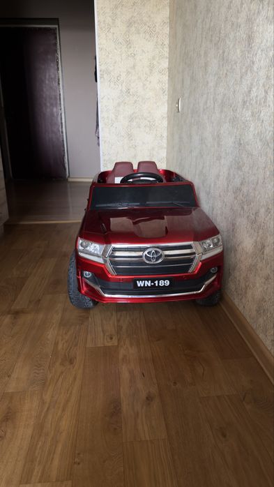 Продается детская машина