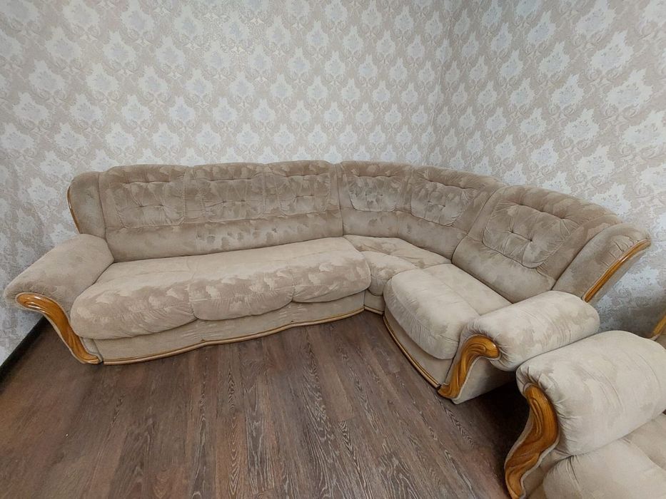 Угловой диван + кресло